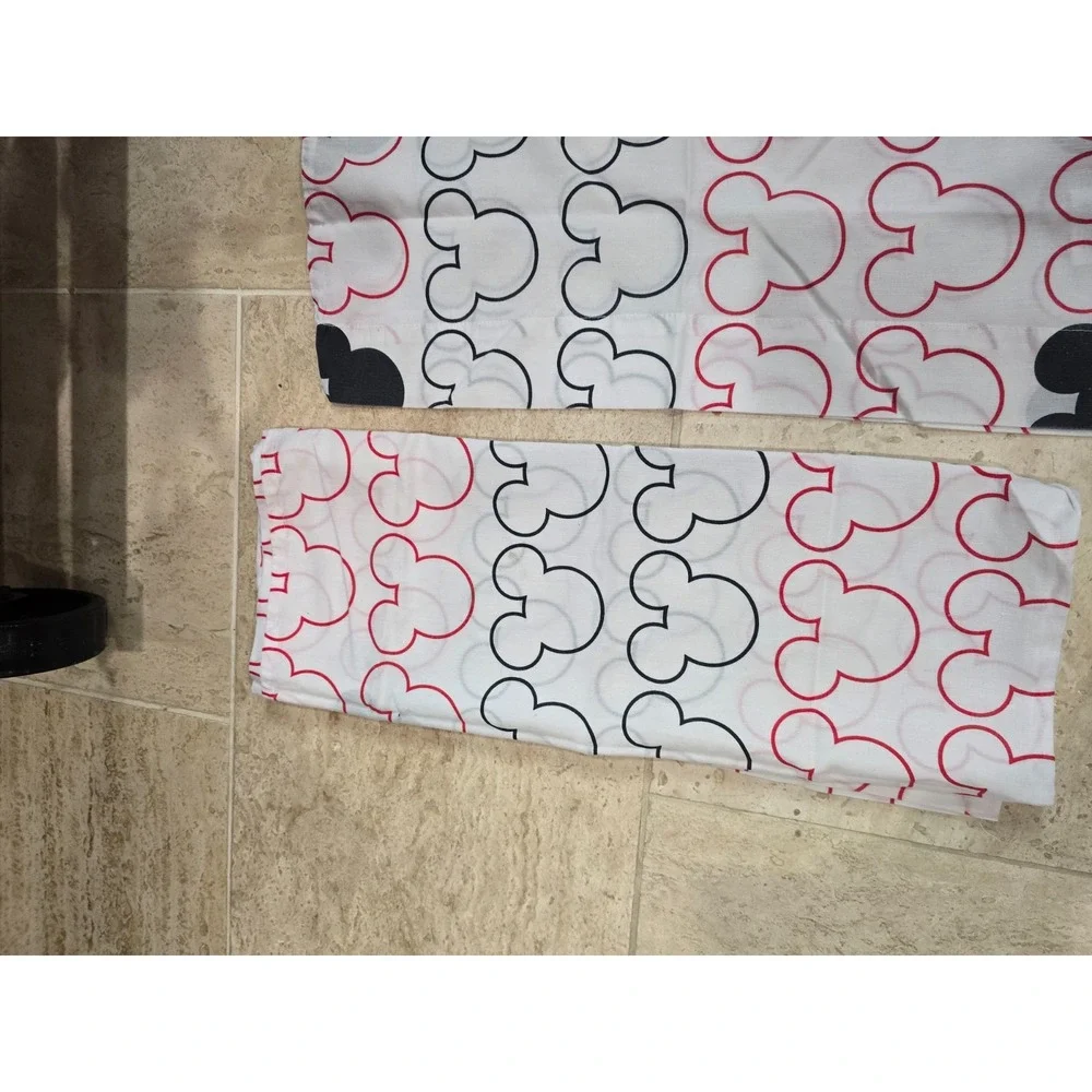 N/A disney mickey
